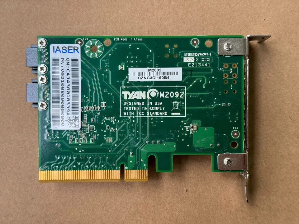 TYAN M2092 U.2 Card NVME PCIe Expansion Card Solid State Drive Adapter 8643 Port - Image 2 of 3