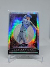 Cody Bellinger 2020 Panini Chronicles Titan Hyper /299 #10 Dodgers C6B