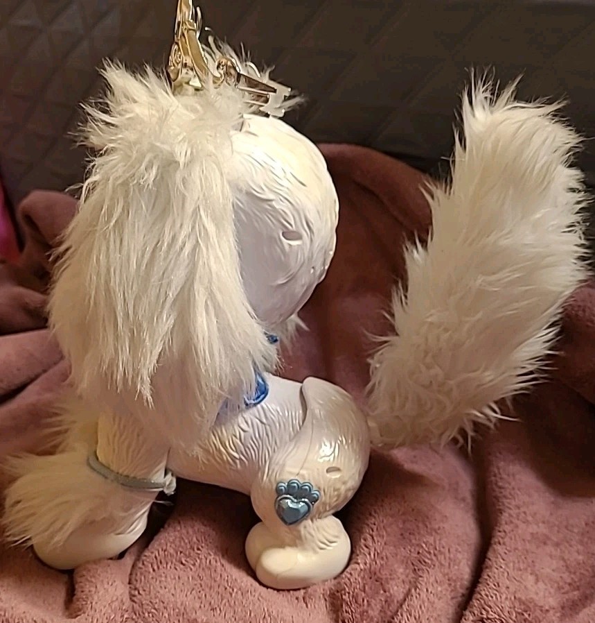 Picture 3 of 9