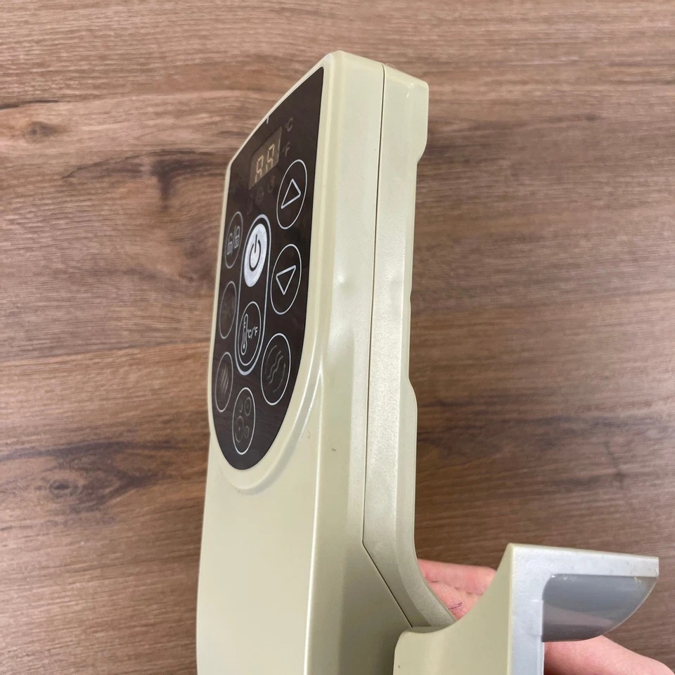 Digital Temperature Controller Unit with Power Cord and Mounting Brackets - Image 4 of 4