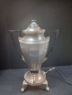 Vintage Universal Landers Frary  Clark Percolator Art Deco 1950s Era Coffee Pot