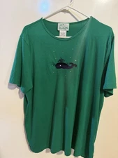 The quacker Factory Woman’s Size 1X Green Whale Shirt Short Sleeve