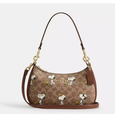 Coach X Peanuts Teri Shoulder Bag In Signature Canvas With Snoopy Print CBJ88