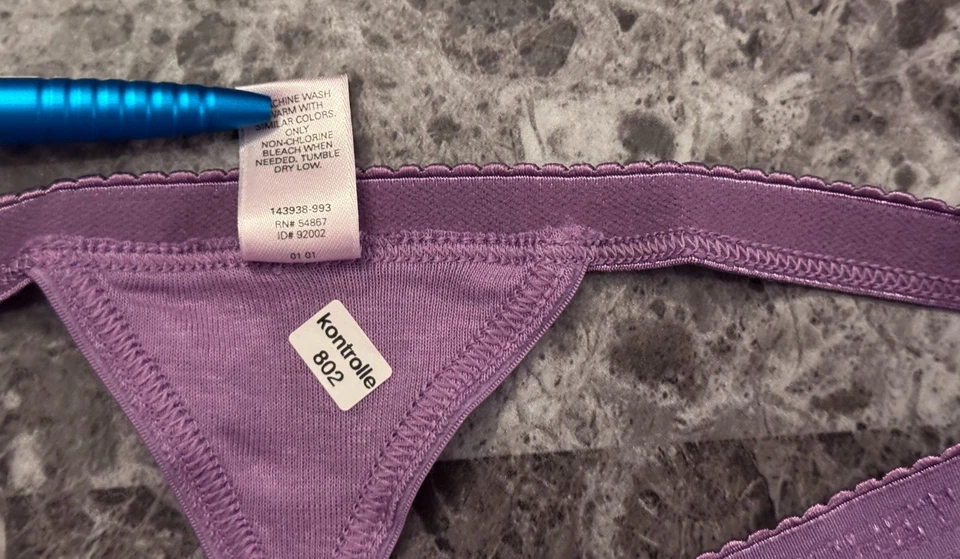 VICTORIA'S SECRET M PURPLE 100% COTTON LOGO BAND VINTAGE RARE V STRING PANTIES - Image 3 of 4