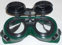 Green Welding Safety Goggles 50mm Round Flip Front Shade 5 Green Welding Safety Goggles 50mm Round Flip Front Shade 5