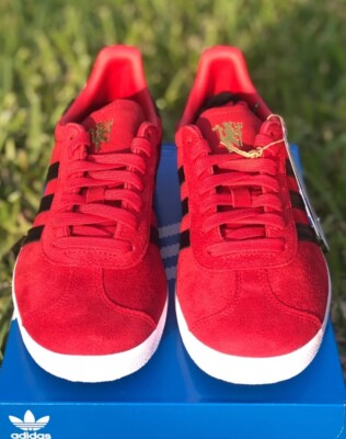 New Adidas Gazelle Sneakers Red Manchester United Soccer Men’s Shoes Size  10