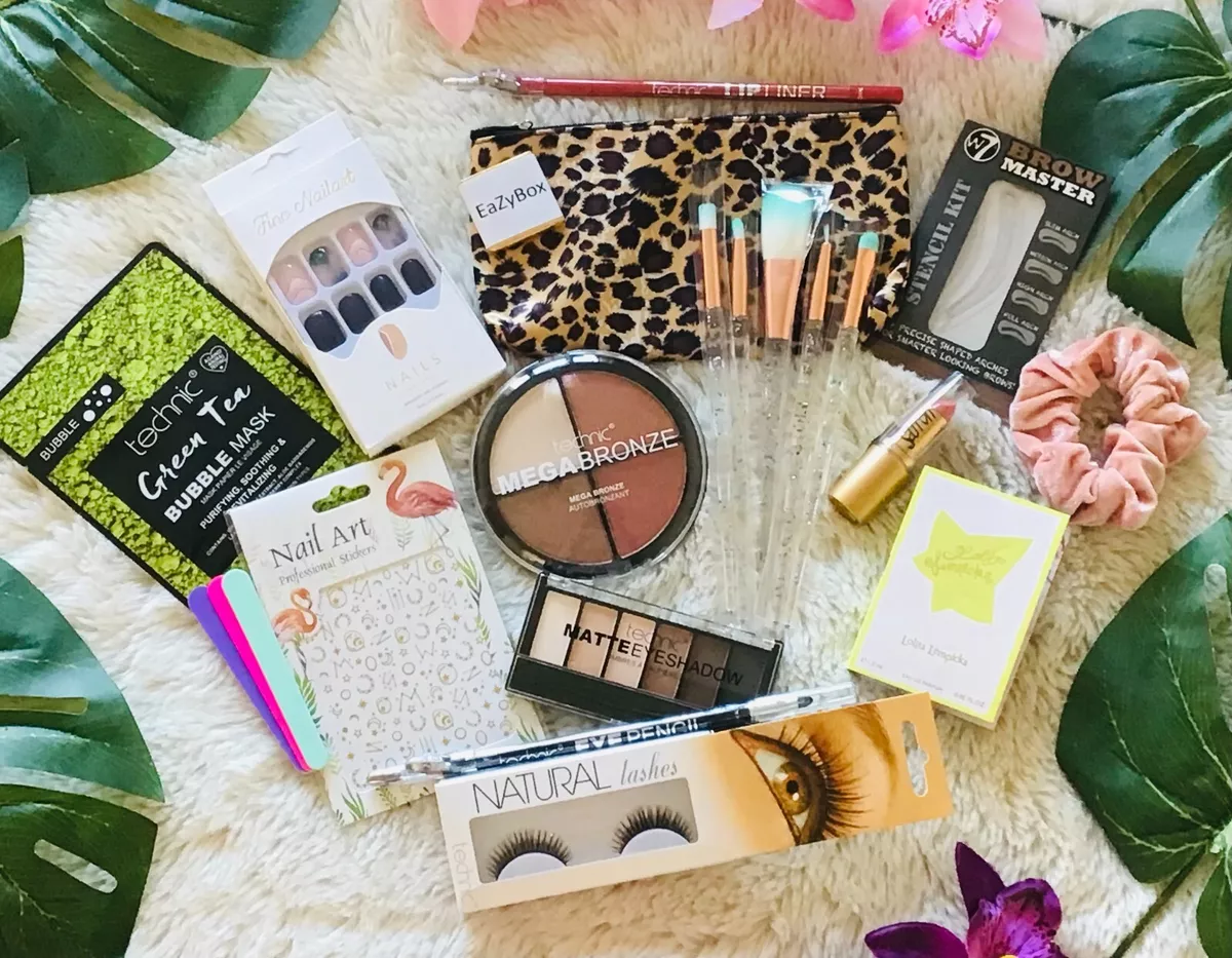 Hamper for hot sale girls