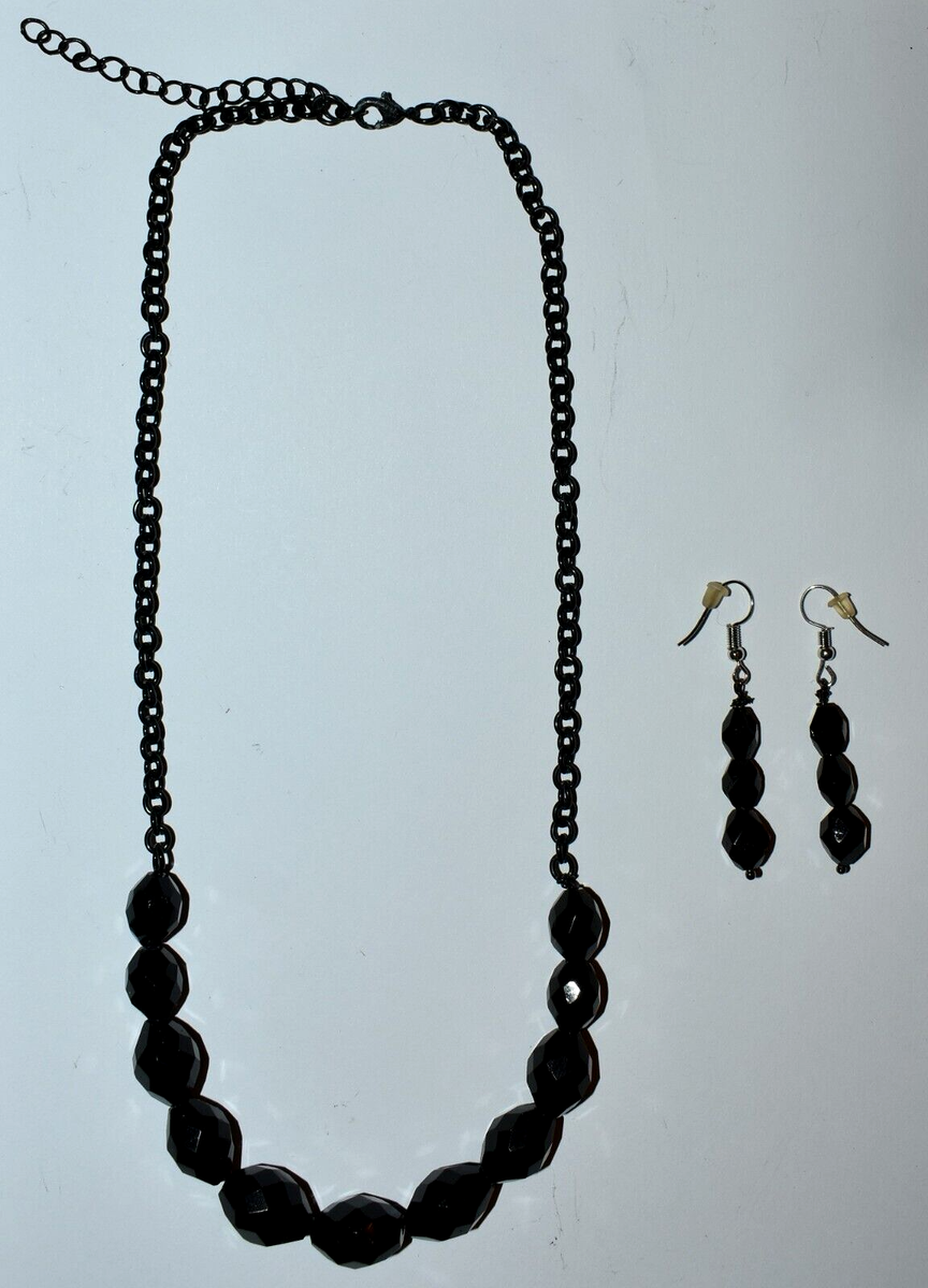 Antique 1930s Faceted Black Jet Beads Necklace and Earrings