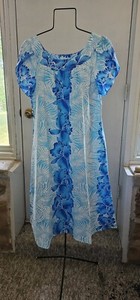 Royal Creations Hawaiian Muumuu Sz L  Dress Vintage NEVER WORN Floral Hibiscus 
