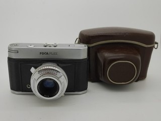 Vintage Foca Flex 35mm Camera with Oplar Color 1:2.8 / 50mm Lens UNTESTED