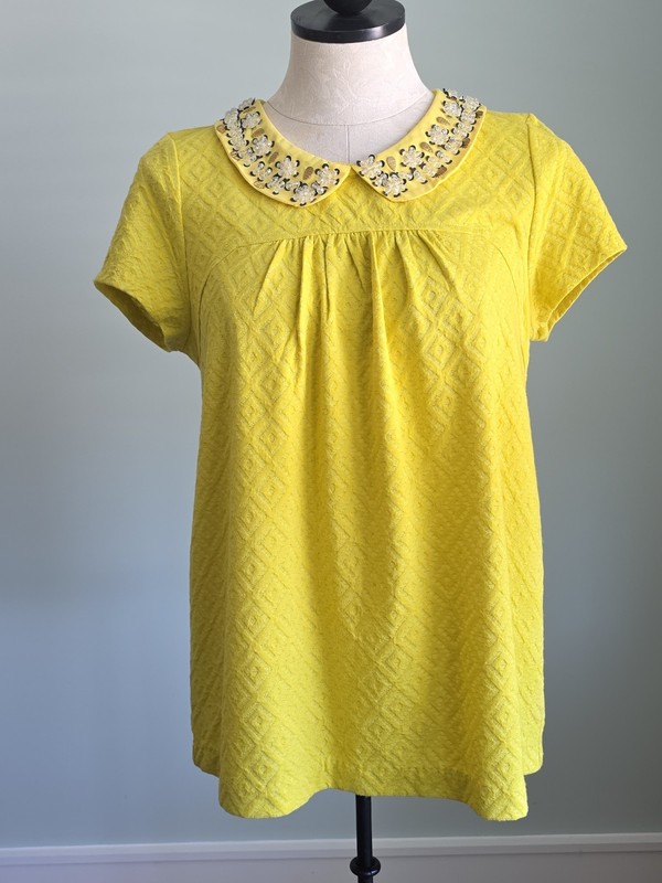 Anthropologie 9-Hi5 Yellow Shirt With Beaded And Sequined Collar Size M