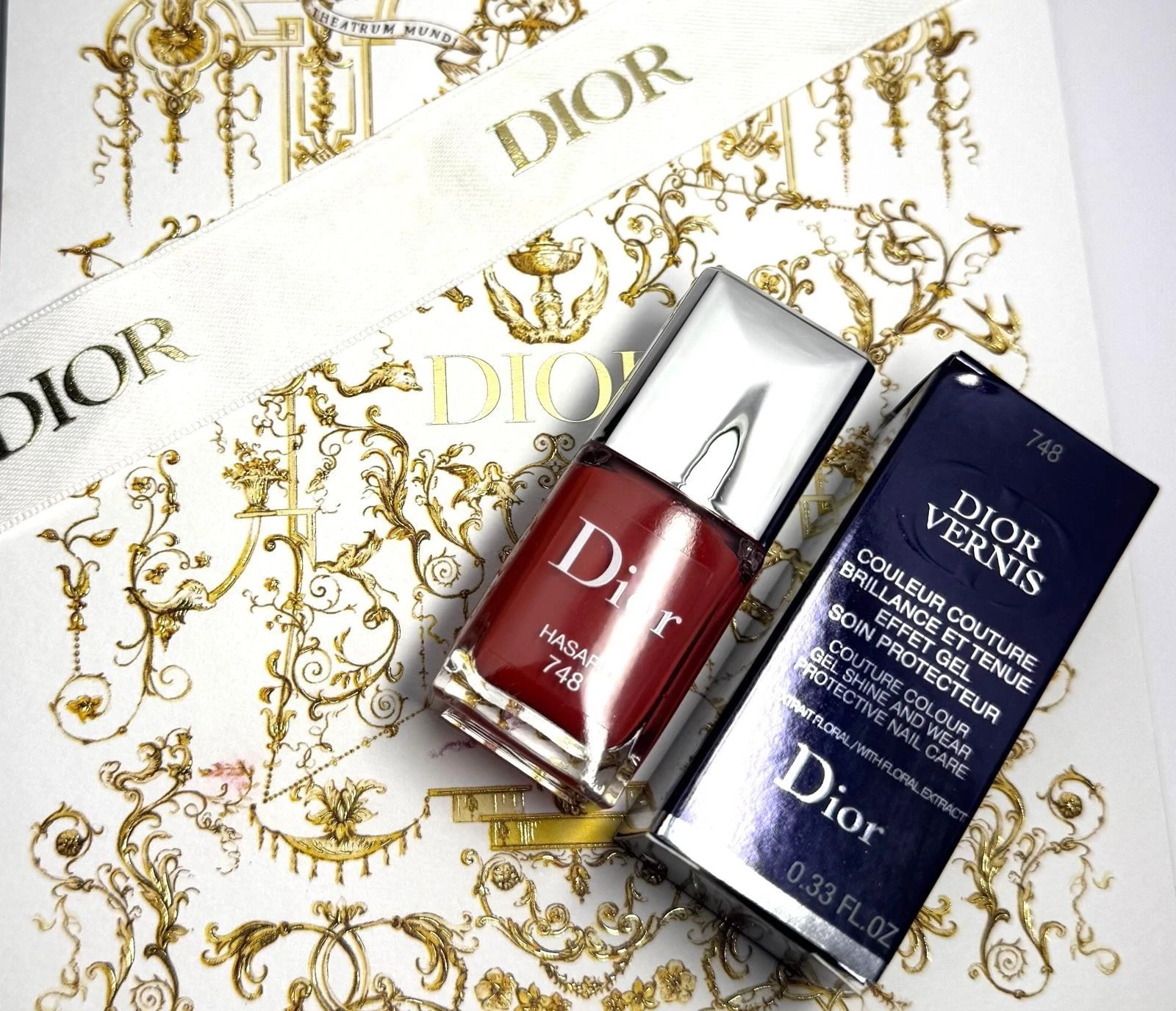 Dior Vernis Couture Colour Gel Shine And Wear Protective Nail Care 748 Hasard
