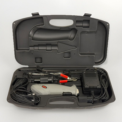 Rapala Deluxe Electric Fillet Knife Set 6'' & 7.5'' Blades AC/DC Adapter Case