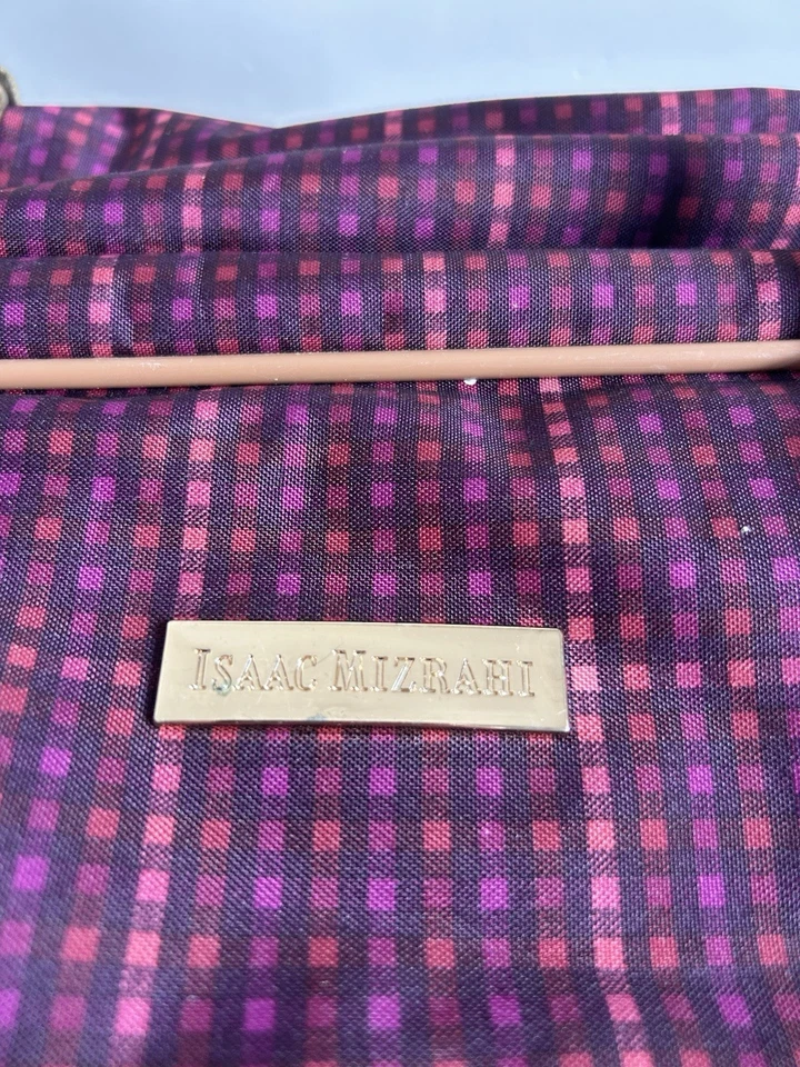 Bolsa de Lona Isaac Mizrahi Borgoña/Marrón a Cuadros RollerWeekender con Ruedas Foto 3 de 4