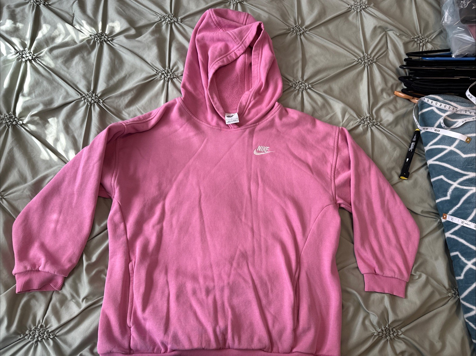Nike Pink Pullover Hoodie L Fleece Logo Long Sleeve Casual #552