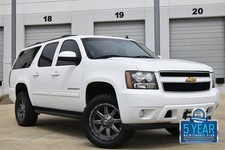 2013 Suburban LT LTHR ROOF HTD STS LIFTED PREM WHLS NICE