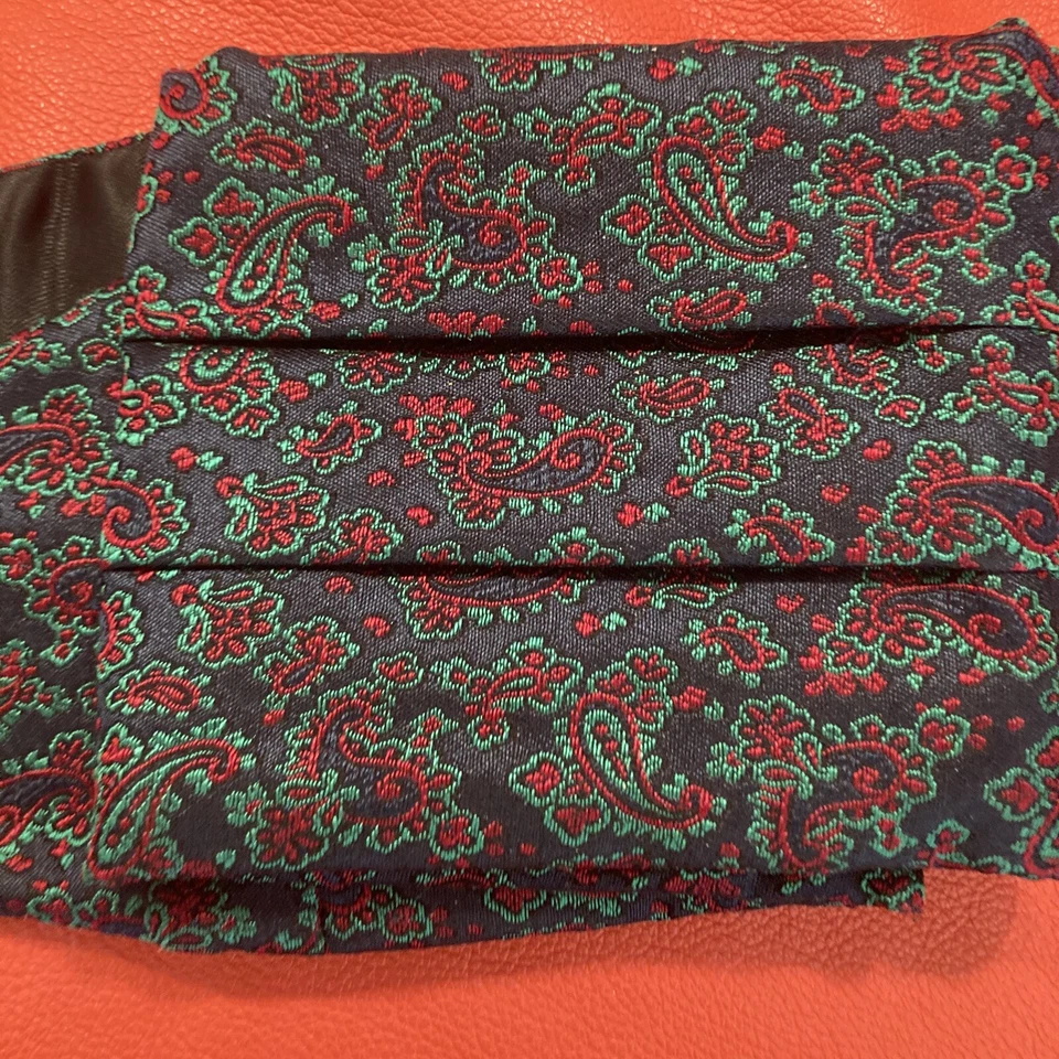 AKCO Hecho en Inglaterra 100% Importado Seda Brocado Paisley Cummerbund Foto 4 de 4