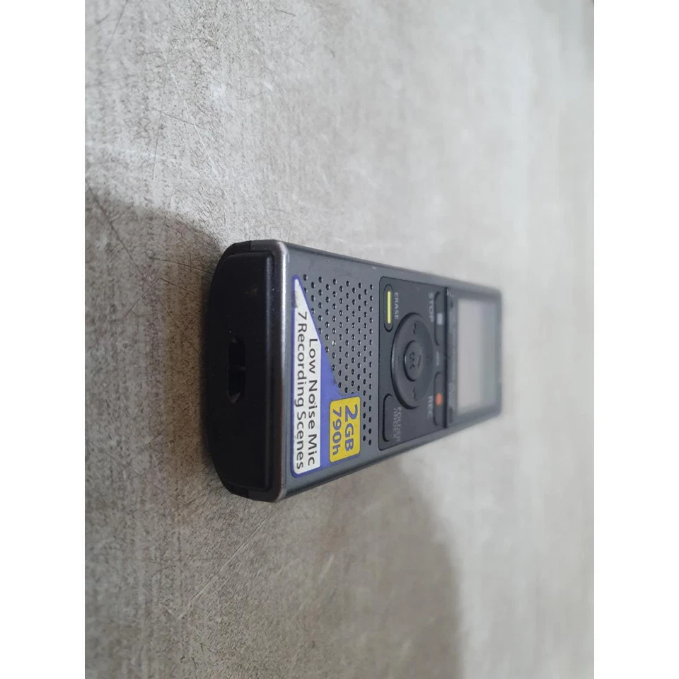 Olympus VN-731PC Digital Voice Recorder Black 2GB Battery Powered Handheld - Image 4 of 4