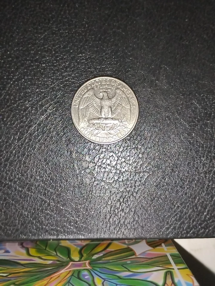 Moneda de cuarto de error 1994 en COD en la que confiamos Foto 4 de 4