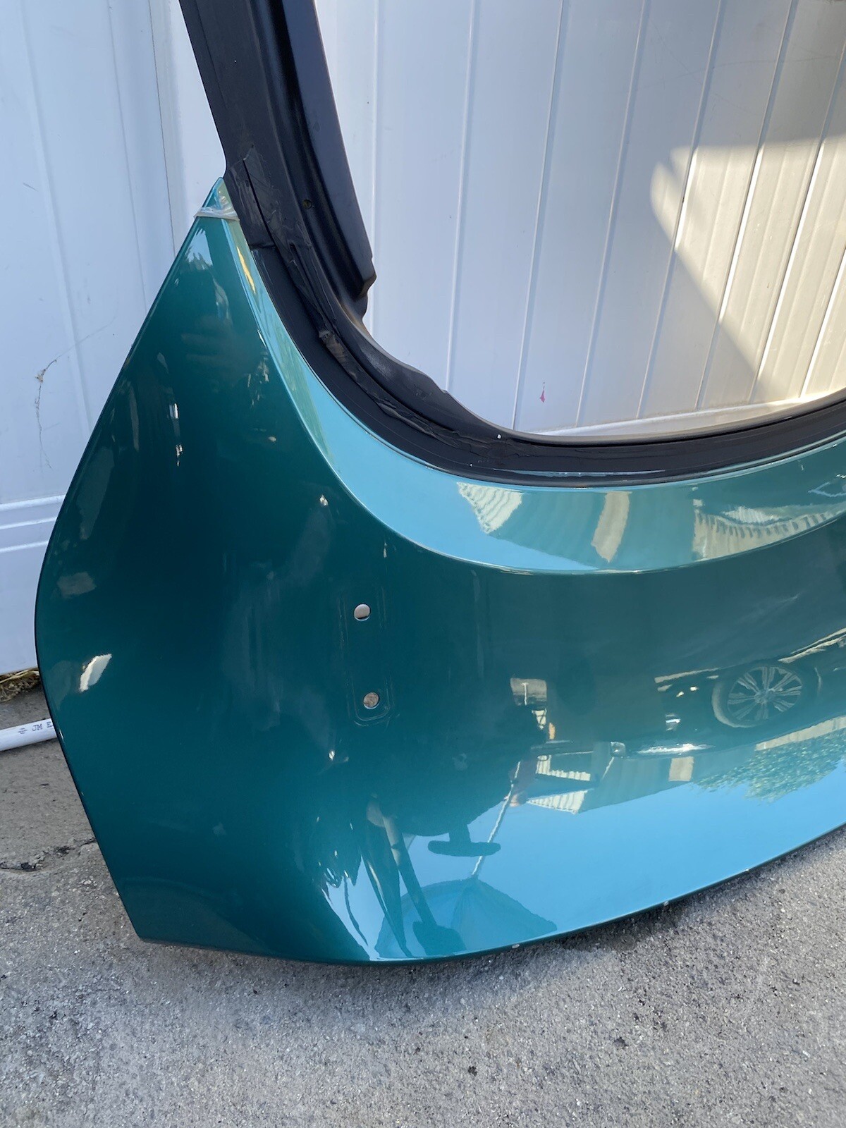 2019 2020 2021 Aston Martin Vantage Tailgate Liftgate Trunk Luggage Lid Rear OEM