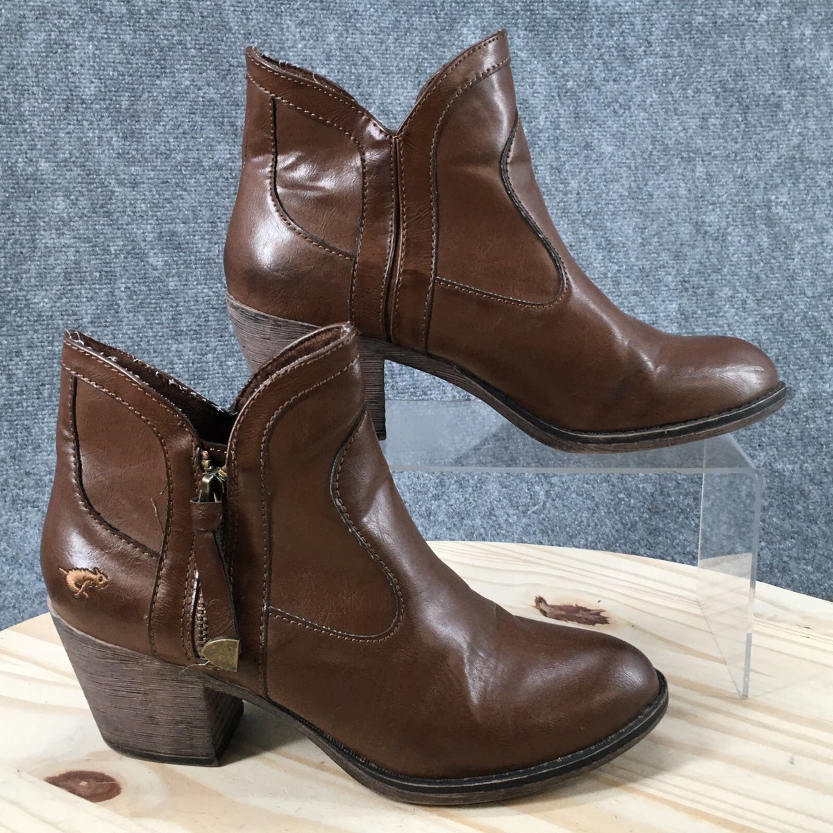 Rocket Dog Boots Womens M Side Zip Heels Ankle Booties Brown