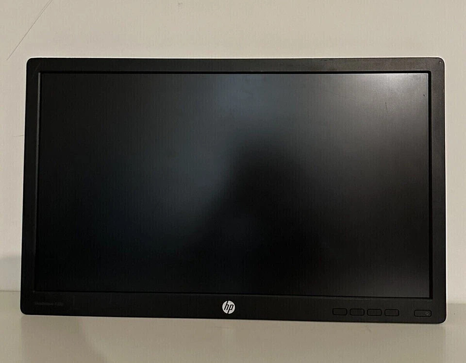 HP Elite Display E242 24" LED Monitor HDMI/DP/USB/VGA - Image 3 of 3