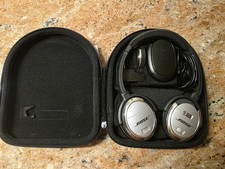 Bose QuietComfort 3 QC-3 Acoustic Noise Cancelling Headphones Set