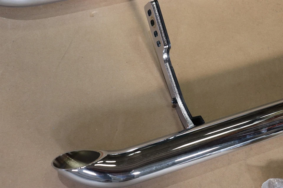 Dodge NIRTO Chrome Tubular Side ROCK Rails Rocker Sill Guards OEM de fábrica - Imagem 2 de 4