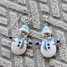Silver Tone Enamel Snowman Dangle Drop Earrings Blue White Hook Closure
