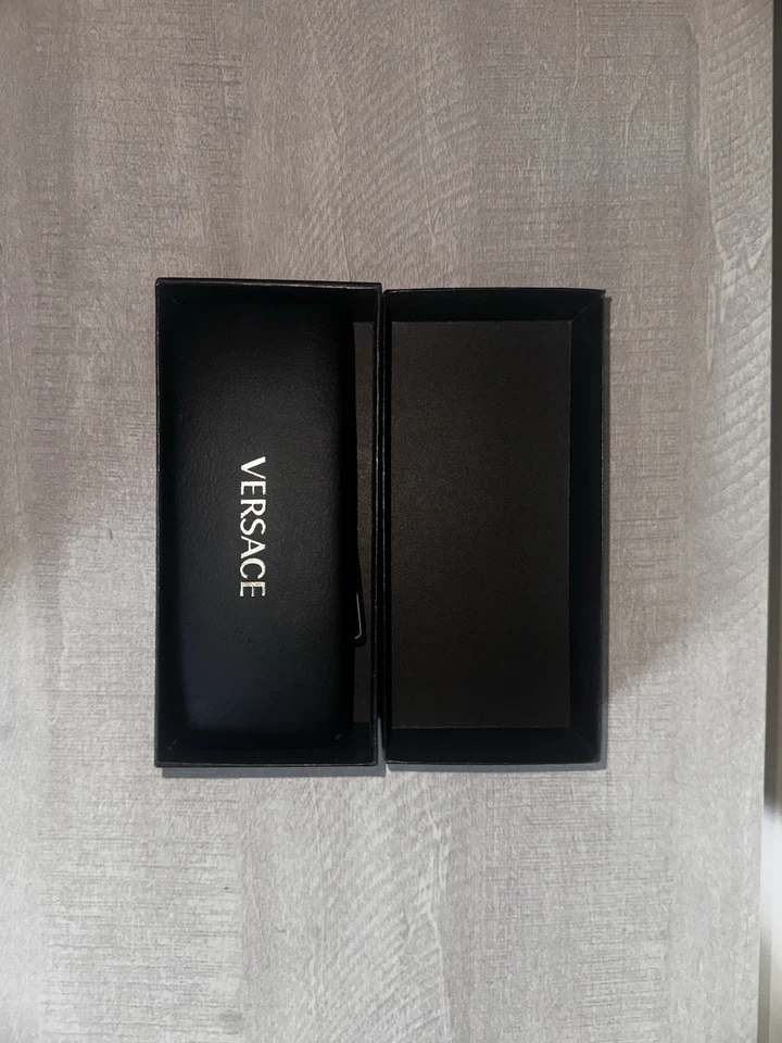 Gafas de sol Versace Greca Foto 2 de 4