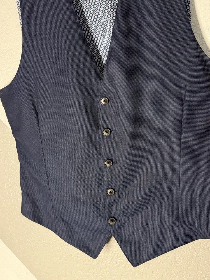 Chaleco de vestir de lana azul marino Suitsupply para hombre modelo Lazio talla 40R / EU 50 Foto 3 de 4