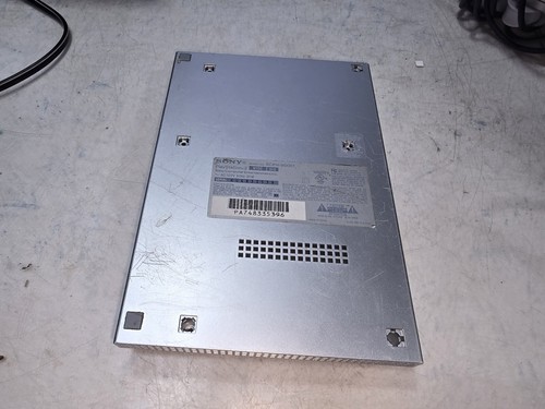 Sony PS2 Slim ^90001^Modell NUR SILBER - genaues Untergehäuse - intakt - zerkratzt - TEILE - Bild 7 von 18