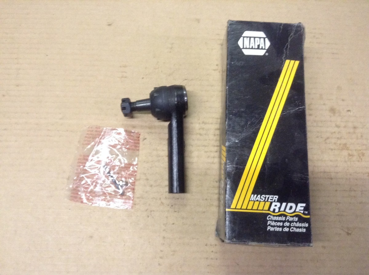NEW NAPA ES2262R Steering Tie Rod End Front Outer - Fits 86-97