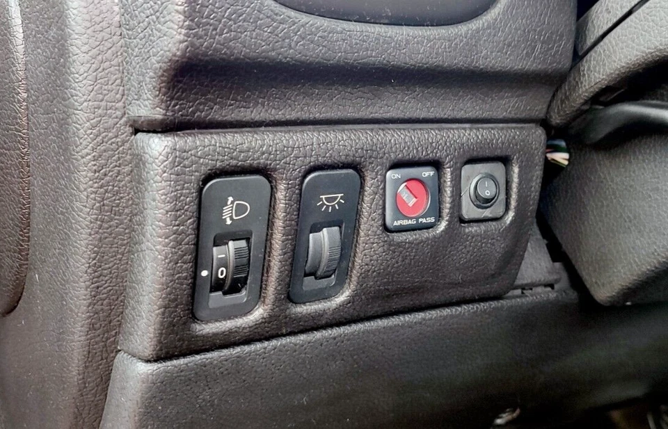 Bouton de démarrage à froid PEUGEOT 206 / Starter Éthanol E85 - Photo 2/2