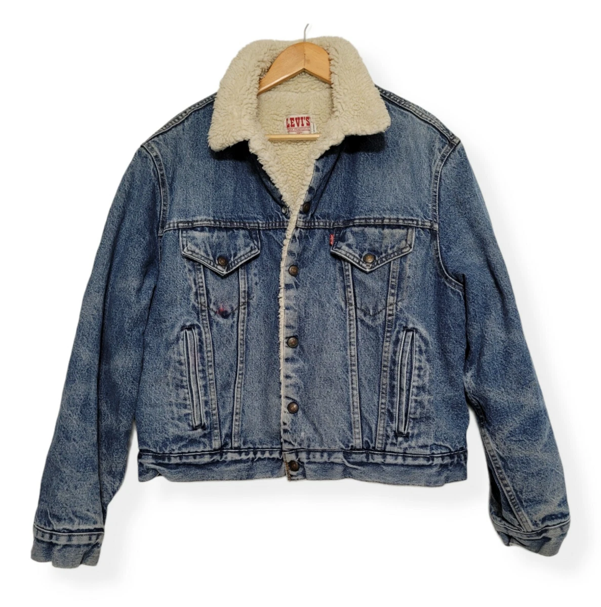 Vtg Levi s Sherpa Denim Jacket Distressed Trucker Size 48 R XL