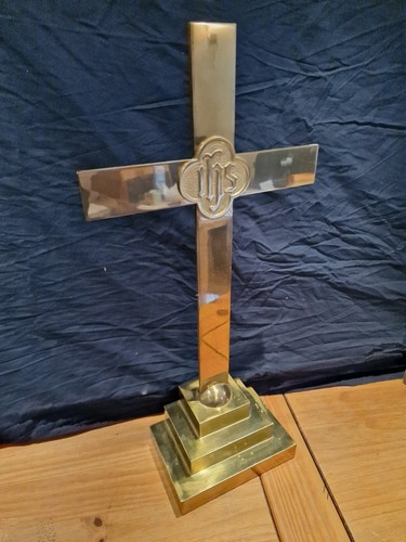 SUDBURY Cruz Crucifijo Cruz de pie IHS Cruz de altar latón sagrado 61,3 cm de altura - Imagen 8 de 15
