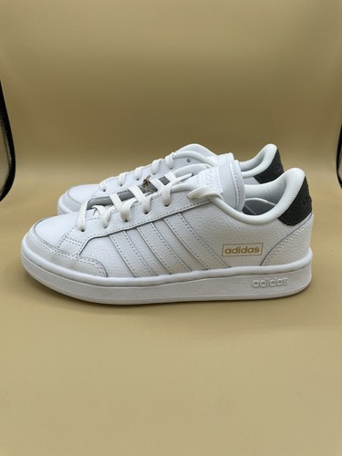 Size 5.5 adidas Grand Court SE White Gray Women’s Tennis Shoes FW6691
