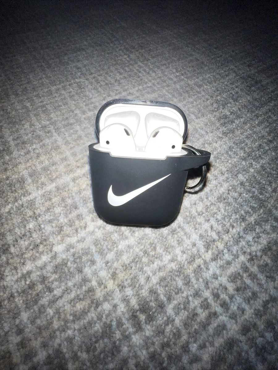 Airpods 2 online case nike
