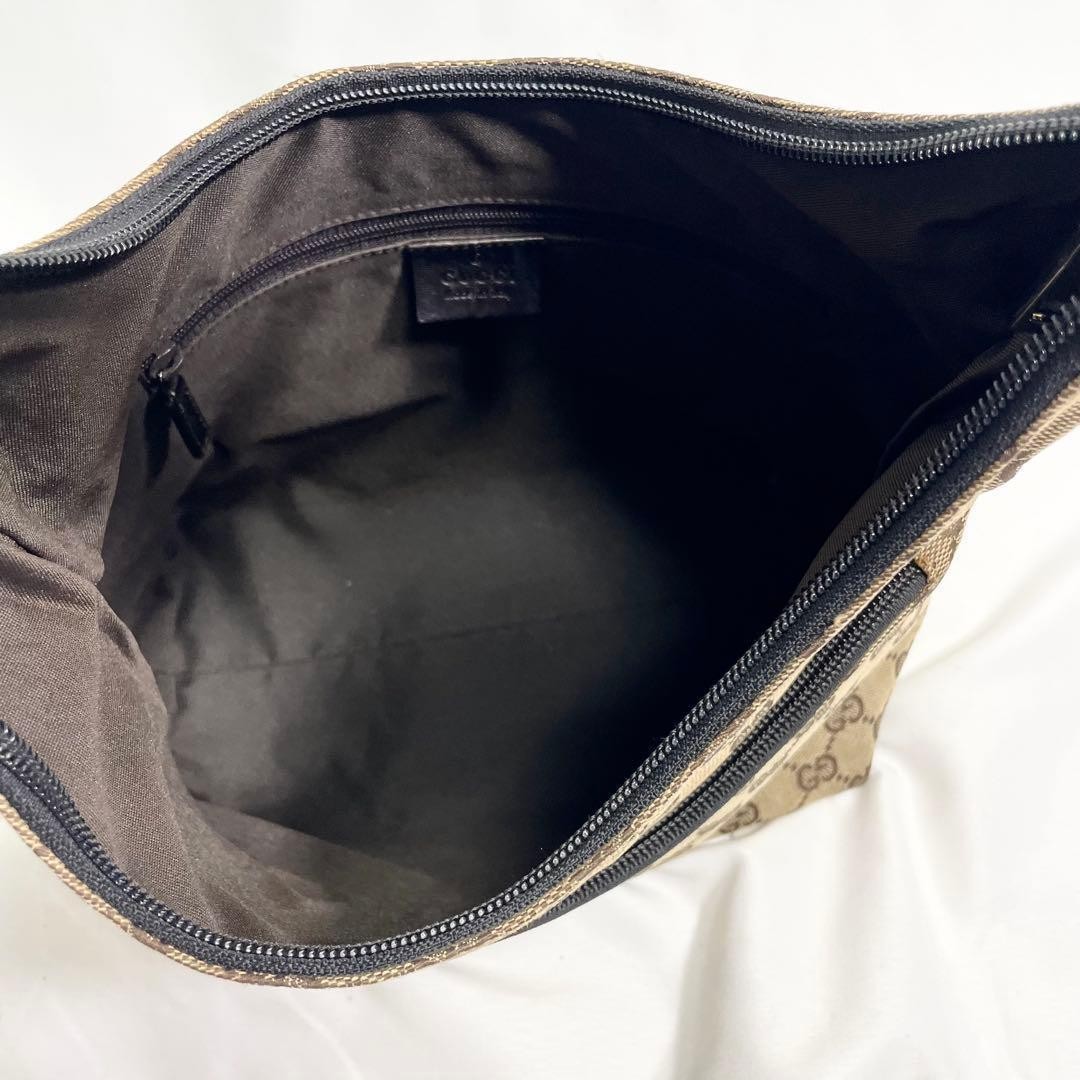 Authentic Gucci GG Pattern One Shoulder Canvas Br… - image 10