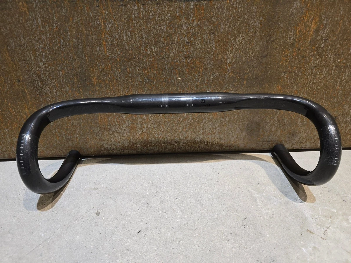 Manubrio Bontrager XXX VR-C Road 440mm- Carbon/Dark Grey Matt - Foto 7