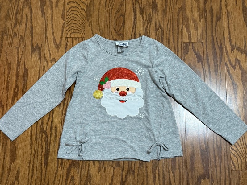 Little Girls Size 8 COUNTING DAISIES Christmas Santa Embroidered Applique' Top