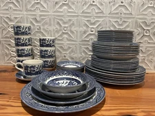 48 Piece- Vintage Blue Willow Churchill- 8 Place Setting