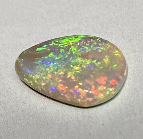 BRIGHT 1.85cts GREEN RED RAINBOW LIGHTNING RIDGE AUSTRALIAN BLACK CRYSTAL OPAL - Picture 3 of 20