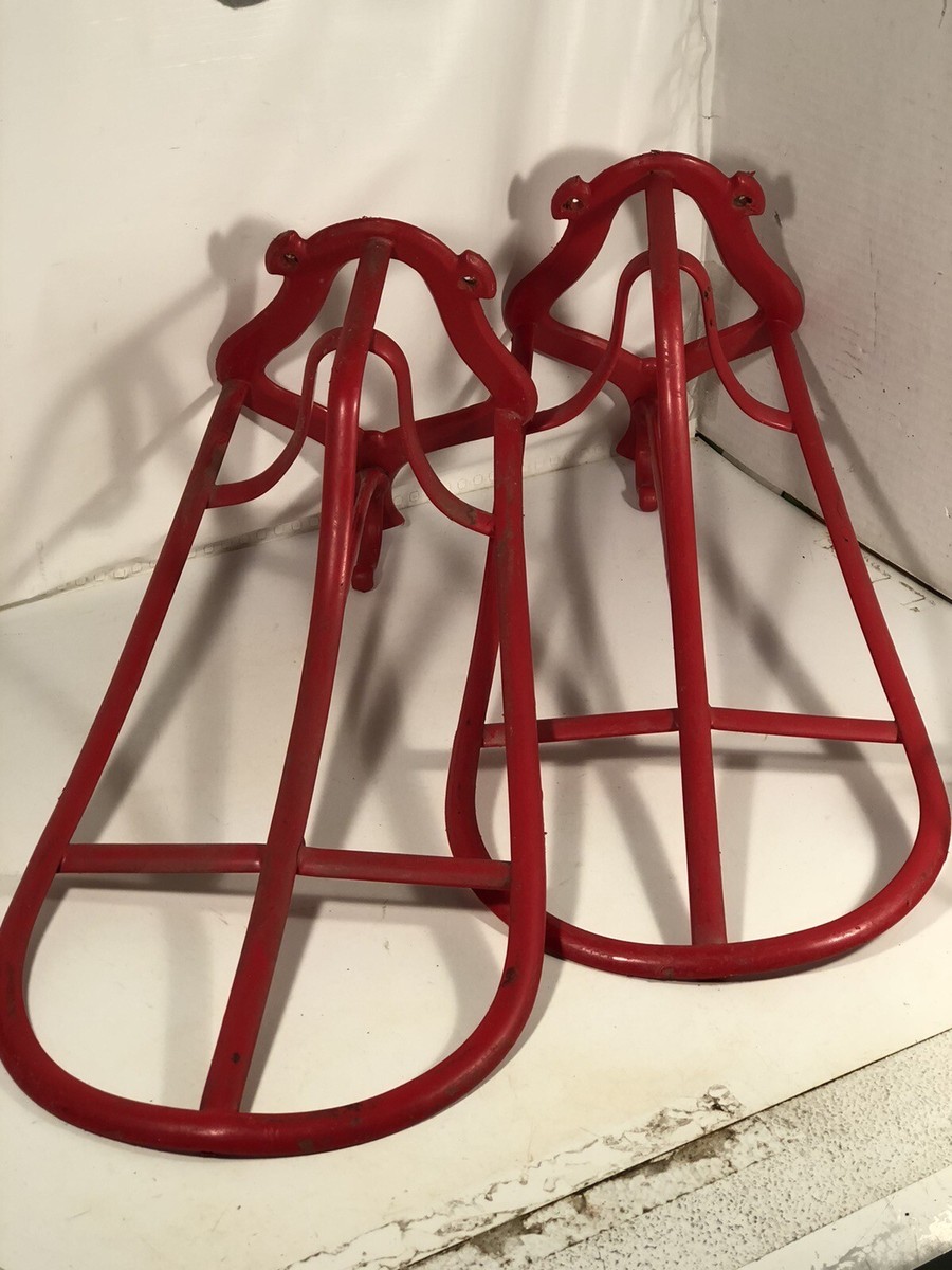 1940 ヴィンテージ　シュースタンド Vintage Red Metal Saddle Rack Display Hook Pair 21.5” Lot Made In