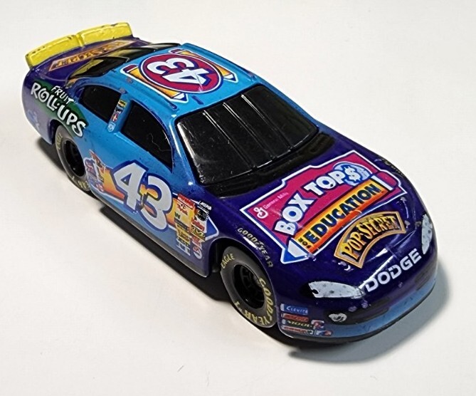 Unbranded #43 Box Tops for Education Dodge Intrepid 1:64 Diecast