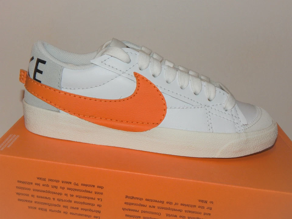 Nike Blazer Low '77 Jumbo Swoosh Zapatos DN2158-100 Talla 9 Blanco/Naranja/Gris Foto 3 de 4