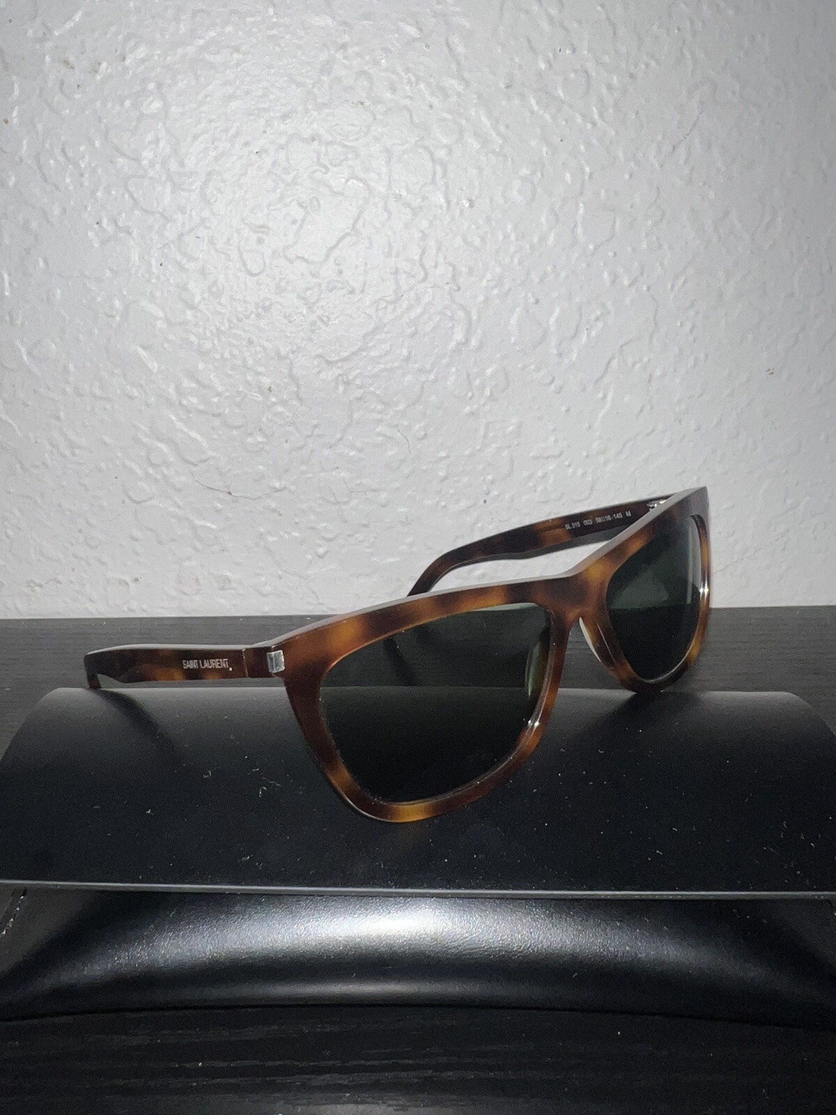 Saint Laurent occhiali da sole occhi di gatto