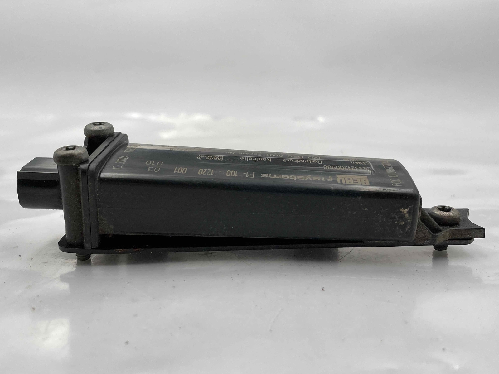 10 Aston Martin Rapide TPMS Tire Pressure Monitor Control Module F1-100-1220-001