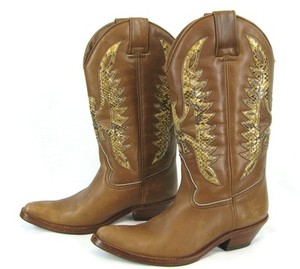 cuero cowboy boots