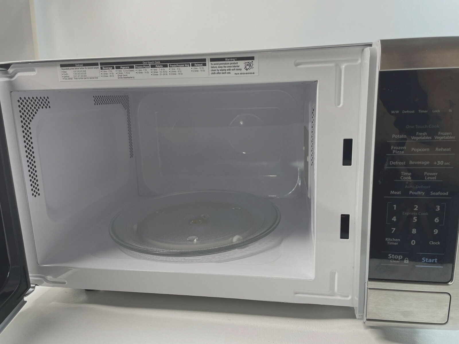 Sharp SMC1132CS 1.1 Cu. Ft. Countertop MidSize Microwave 1000W